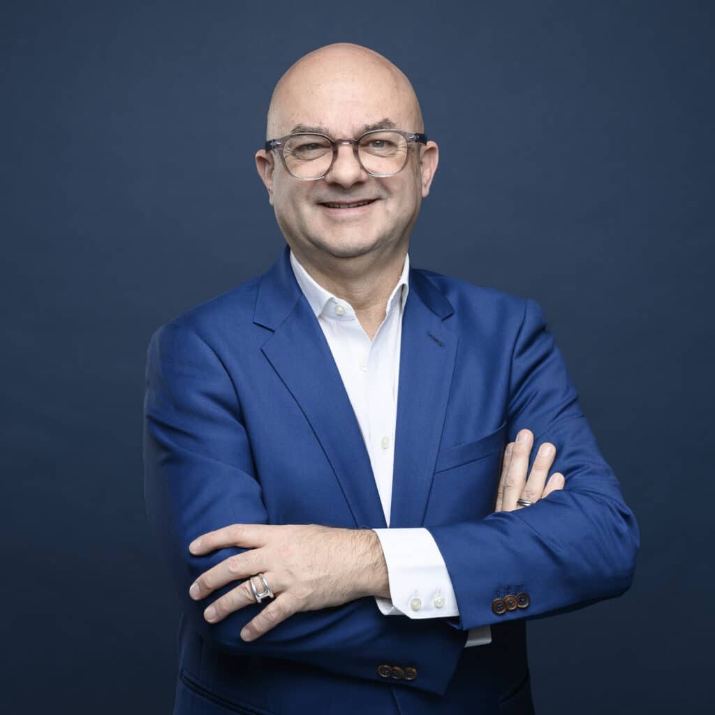 Bernard Coulaty, ancien DRH international, intervenant sur les leviers réels de l’engagement collectif