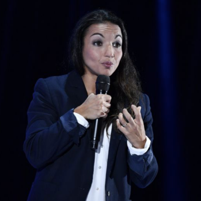 Photo de Sarah Ourahmoune, conférencière sur la résilience, la combativité et l’égalité femmes-hommes – Meilleurs conférenciers