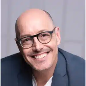 Vincent Fournier, conférencier québécois en ventes, expérience client et gestion des clients difficiles