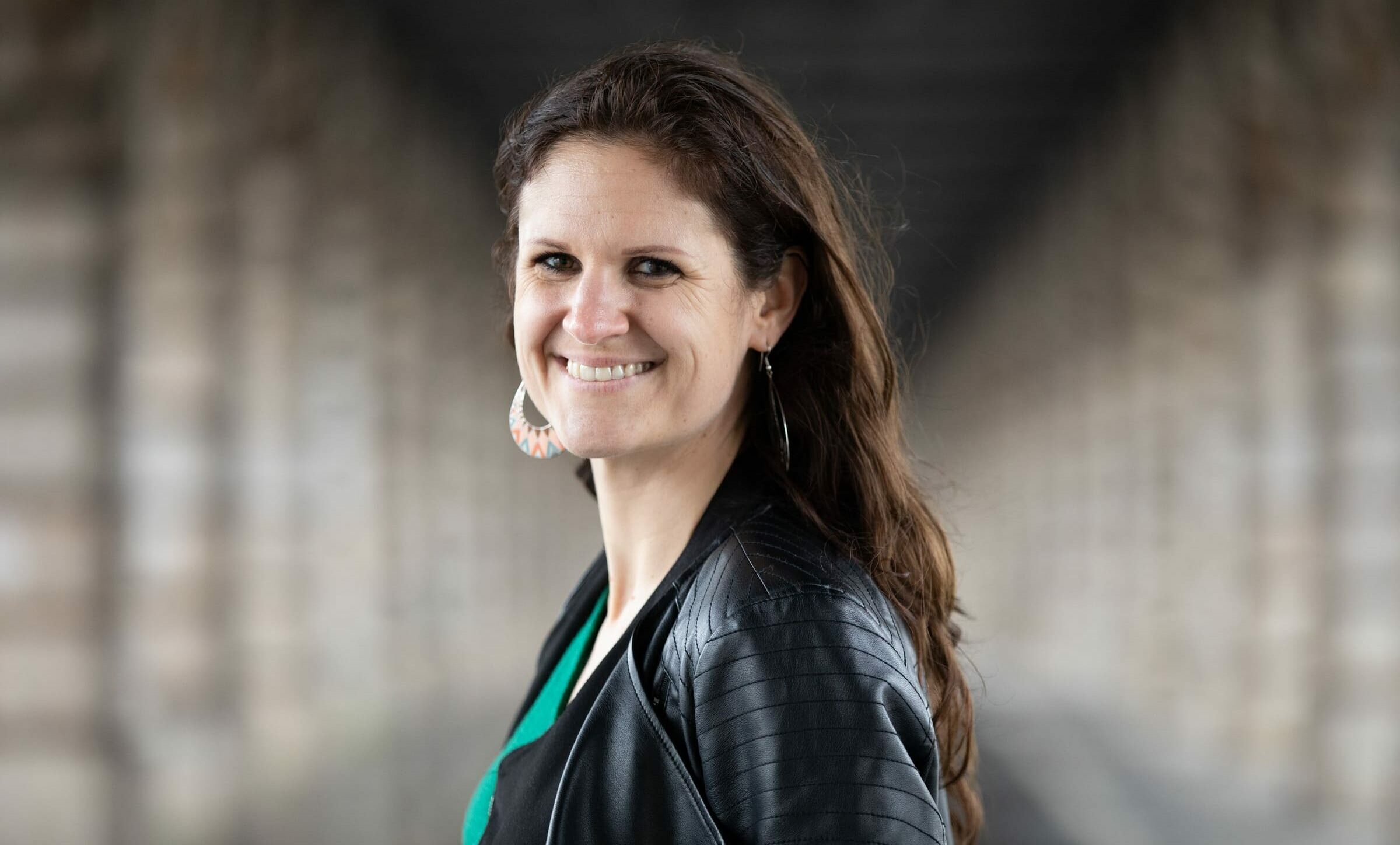 A propos : Caroline de la Mardière, dirigeante de l'agence Meilleurs conférenciers